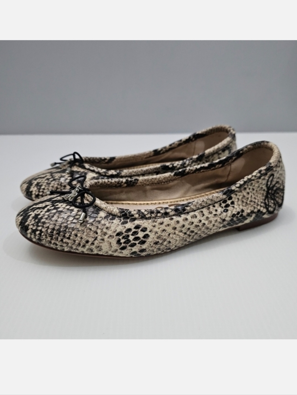 Sam Edelman Felicia Ballet Flat Women 5 Modern Ivory Leather Snake Print Slip On